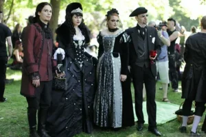 Embracing Gothic Style Fashion